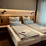 Sleps بيت شباب