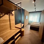 Sleps بيت شباب *
