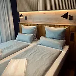 بيت شباب Sleps *
