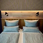 Sleps بيت شباب اوغسبورغ